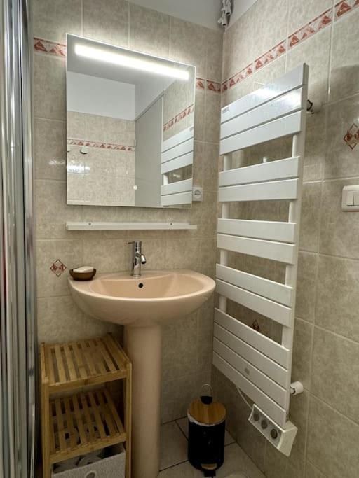 Apartmán T2 Independant Avec Jardin Livron-sur-Drôme Exteriér fotografie